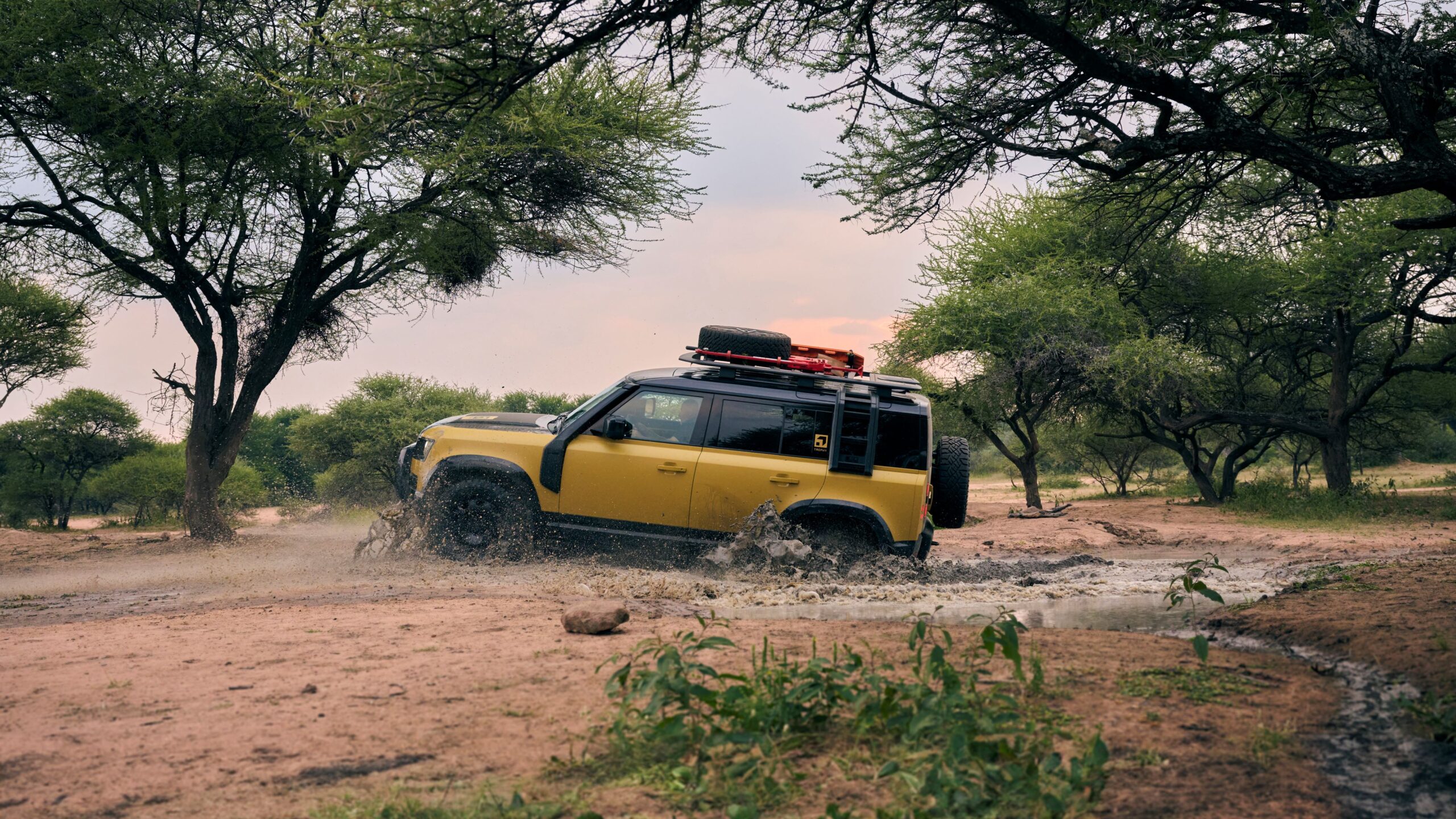 Defender Trophy Edition