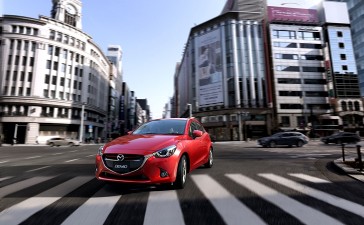 yeni new Mazda2