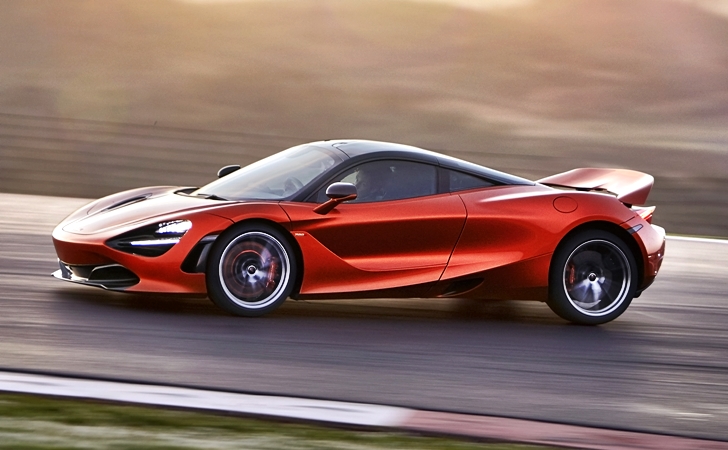 Ve işte karşınızda: McLaren 720S