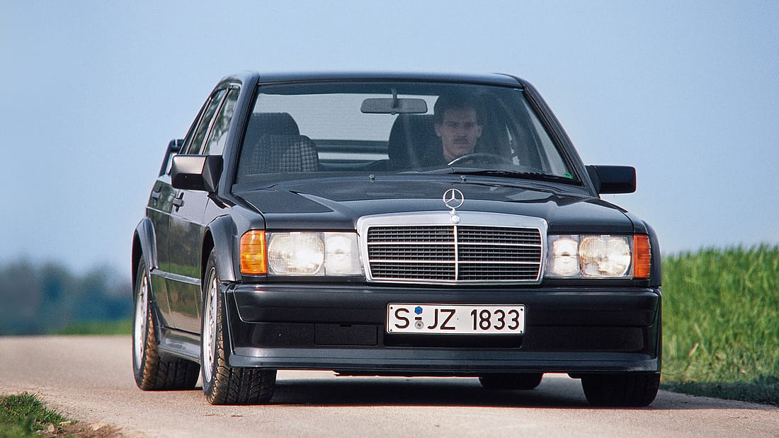 Efsanevi Mercedes 190E 2.5-16 Evolution: Bir 560 SE fiyatına değer mi?