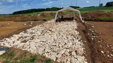 A8 Albaufstieg İnşaatında Şaşırtan Keşif: 2.000 Yıllık Antik Yol Ortaya Çıkarıldı