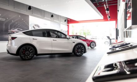 Tesla Model Y Zirveye Döndü: Avrupa’nın En Çok Satan Otomobili Oldu