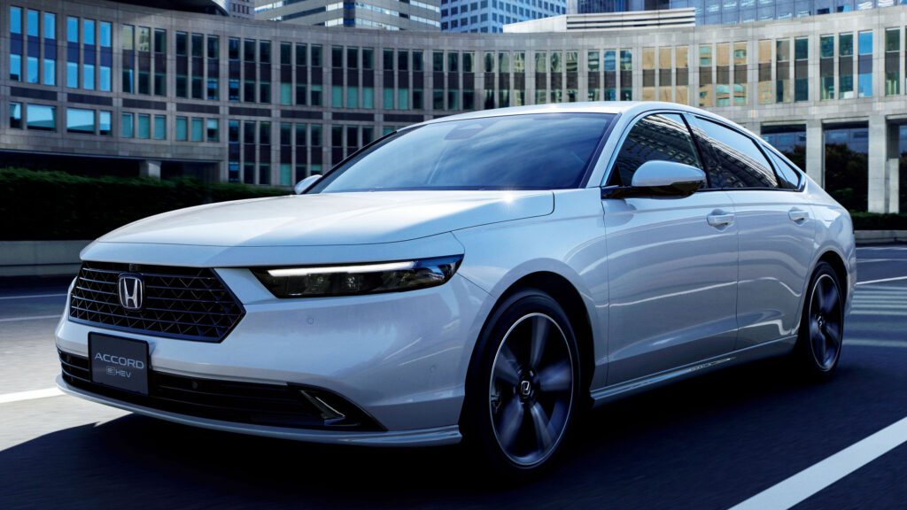 Japonya’da Makyajlanan Honda Accord: Detaylarda Gizli Yenilikler