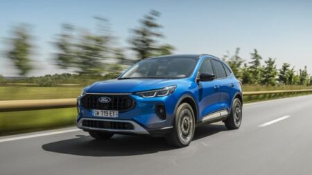 Geely Avrupa Üretim Stratejisini Değiştiriyor: Kendi Fabrikası Yerine Mevcut Tesisleri Kullanacak