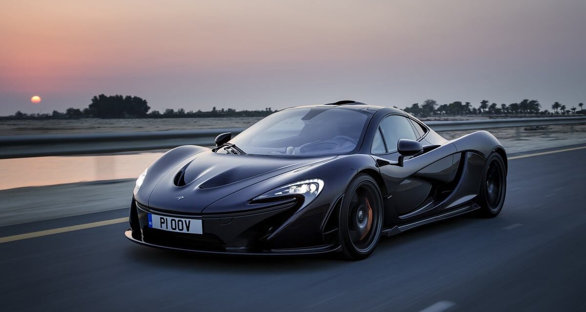 McLaren P1 için Geliştirilmiş Batarya: Porsche 911 Fiyatına Yeni Teknoloji