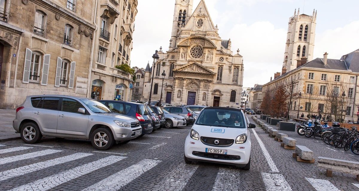 Paris’te Paylaşımlı Otomobil Dönemi Yeniden Başlıyor: 2027 Hedefi