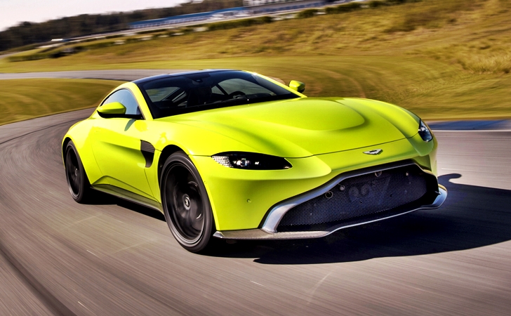 Alman soslu İngiliz: Aston Martin Vantage