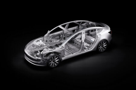Tesla'da İthalat Krizi: Kanada İçin Üretilen Araçlar ABD Standartlarına Takıldı