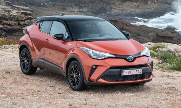 Satışa sunuldu: Makyajlı Toyota C-HR