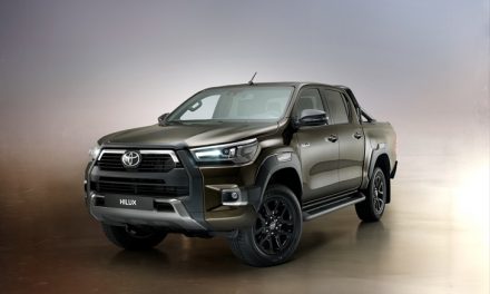 Satışa sunuldu: Makyajlı Toyota Hilux