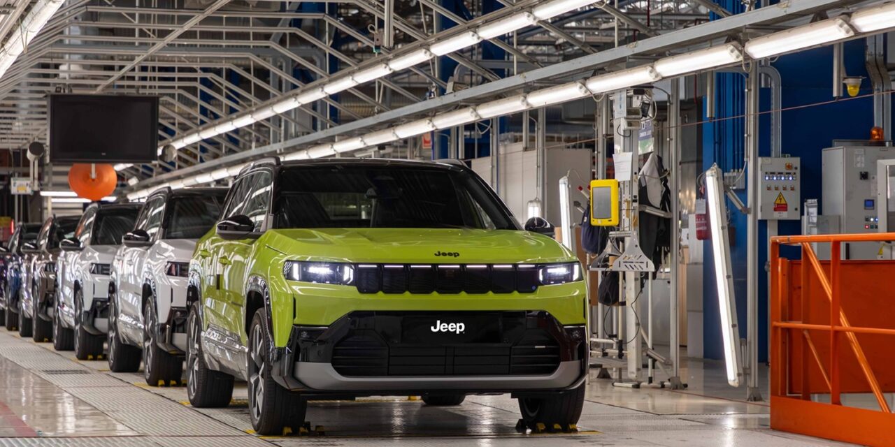 Efsane Kabuk Değiştirdi: Yeni Jeep Compass, 650 km Menzil ve 375 Beygirle Geliyor!