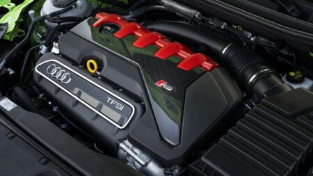 Audi, Efsanevi 5 Silindirli Motorunu Kurtarmanın Yollarını Arıyor