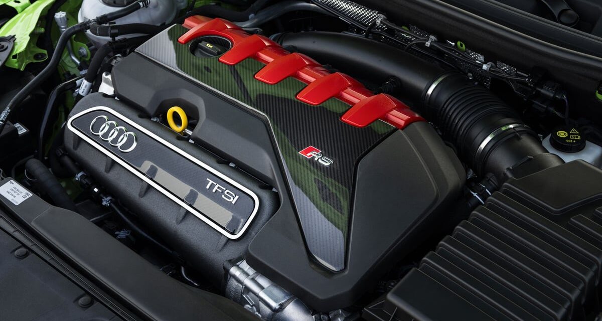 Audi, Efsanevi 5 Silindirli Motorunu Kurtarmanın Yollarını Arıyor