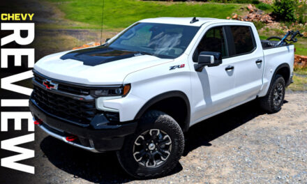 2026 Chevrolet Silverado ZR2: Gerçek Bir Arazi Canavarı mı, Yoksa Şehir İçin Çok mu Büyük?