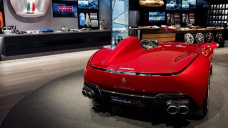 Ferrari'den Rekor Beklenti: Kişiselleştirme Gelirleri Uçurdu