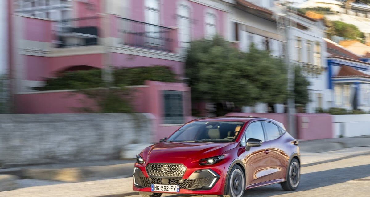 Renault Clio 6 Beklenen Zirveye Neden Henüz Ulaşamadı?