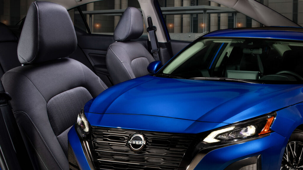 Nissan 149 adet Altima modelini hava yastığı hatası nedeniyle geri çağırıyor