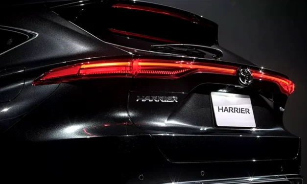 Toyota Venza’nın İkizi Harrier Yenilendi: İşte Yeni Özellikleri