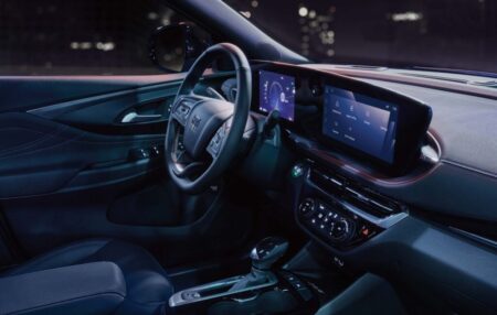 General Motors Kendi Yapay Zekasını Geliştiriyor: Google Gemini'den Daha İleriye