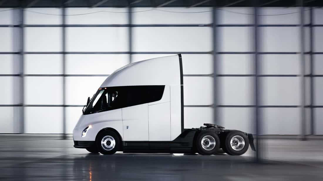 Tesla Semi Avrupa İçin Geri Sayımı Başlatıyor: IAA Hannover’de Detaylar Açıklanacak