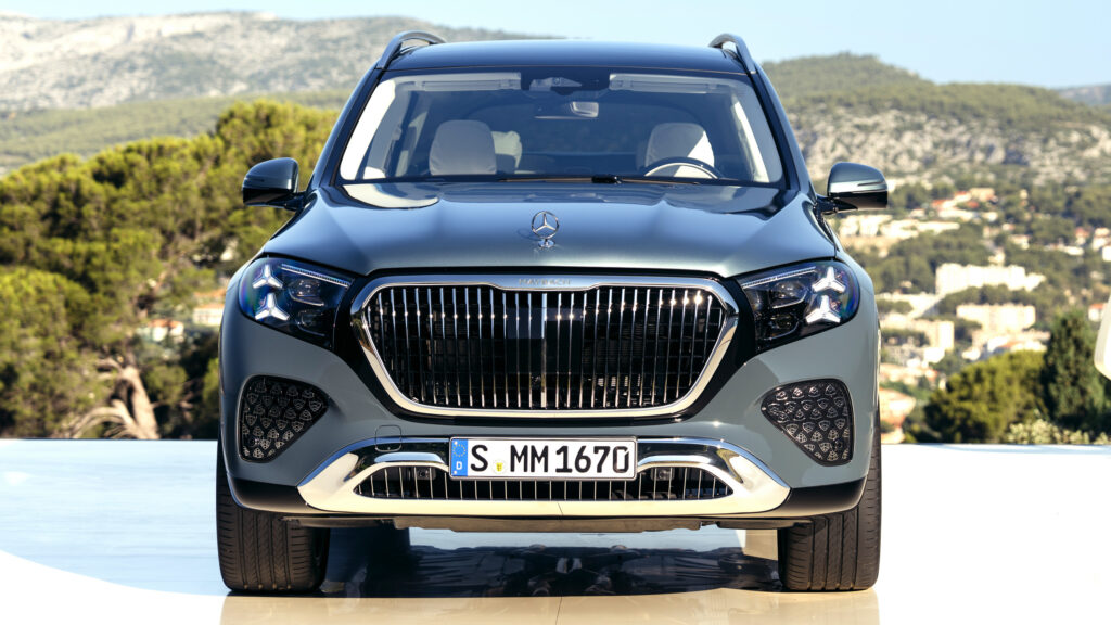 Amerika’nın En Lüksü: Yeni Mercedes-Maybach GLS 680 Tanıtıldı