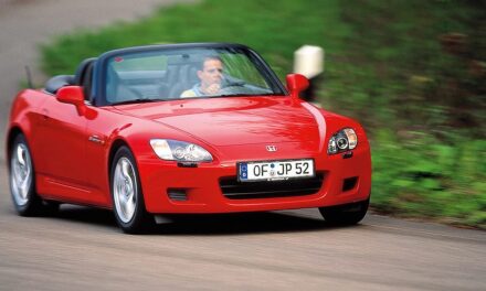 Japon Youngtimer Modelleri Neden Koleksiyonerlerin Gözdesi Haline Geldi?