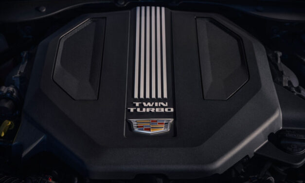 Cadillac’tan İçten Yanmalı Motorlara Devam Kararı: Yeni Modeller Yolda