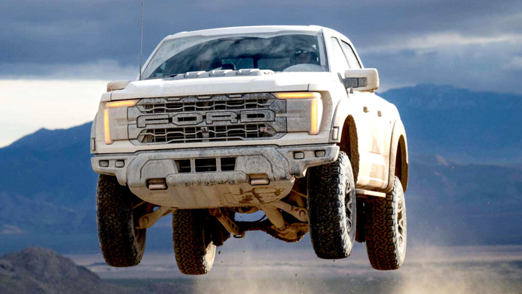 Ford F-150 Raptor’da İndirimli Fiyatın Gizli Bir Bedeli Var