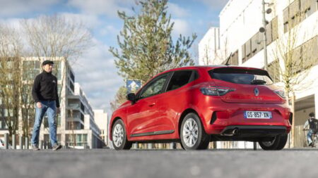 Renault Clio 6 Beklenen Zirveye Neden Henüz Ulaşamadı?