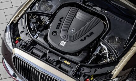 Mercedes’in Efsanevi V12 Motoru Avrupa’ya Veda Ediyor