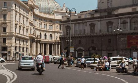 Napoli’de Plaka Oyunu: Polonya Plakalı Araçların Yarattığı Sigorta Krizi