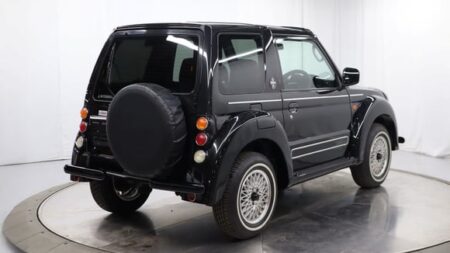 Nadir Mitsubishi Pajero Junior 'Flying Pug' Satışa Çıktı