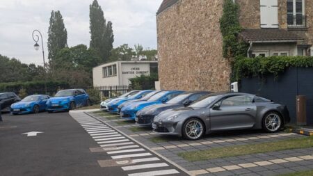 Alpine A110 Vedası: Üretim Biterken Satışlar Neden Patlama Yaptı?